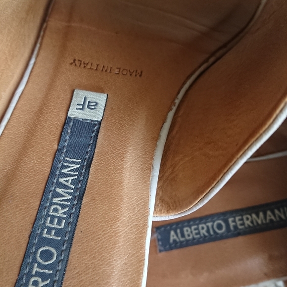 Alberto Fermani Tan and White Italian leather Slide Sandals size 6 - Picture 10 of 13